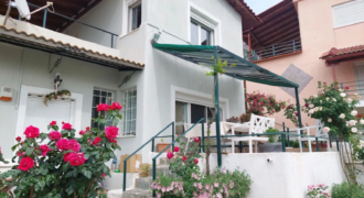 Detached house in Kamena Vourla