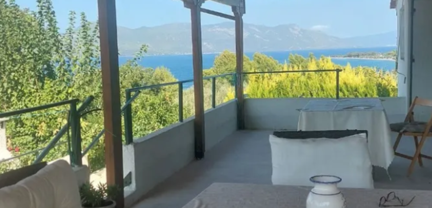 Detached house in Kamena Vourla