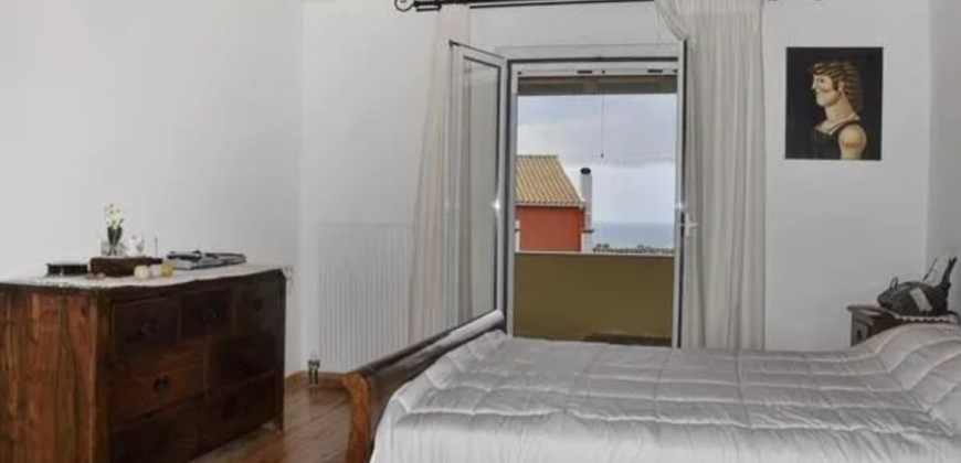 Detached house in Thinalio, Corfu