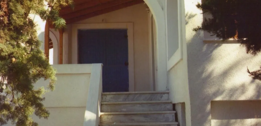 Detached house in Avlida Beach, Avlida (Evia)