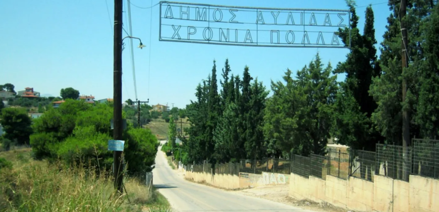 Detached house in Avlida Beach, Avlida (Evia)