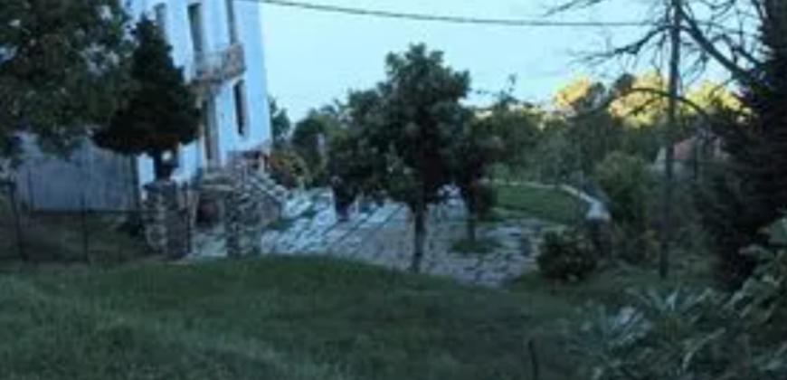 Villa in Center, Mouresi (Magnesia)